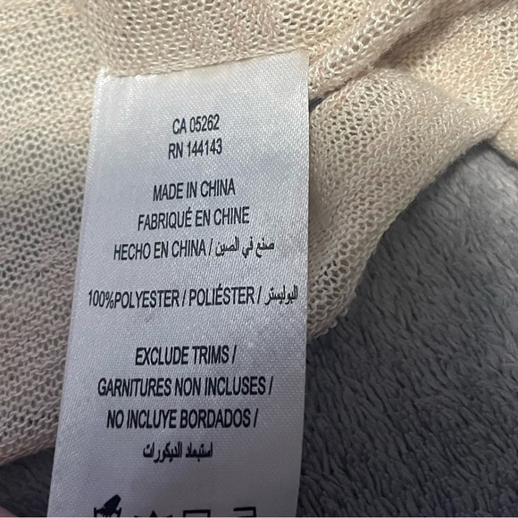 BENISTI Aztec batwing top with feather detail size M/L - Picture 4 of 7